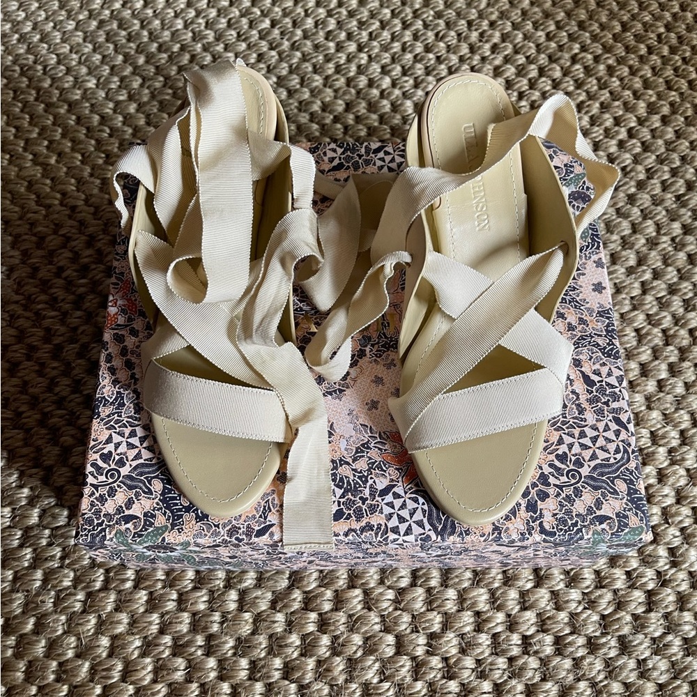 Ulla Johnson “Kharis Heel” in Wheat - Picture 7 of 10
